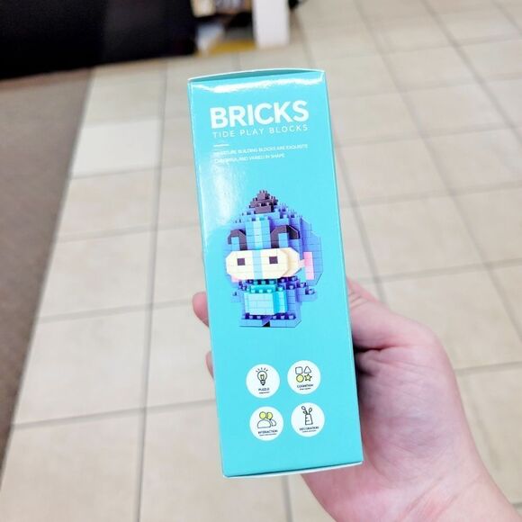 Brand New Disney Eeyore Bricks Lego Figure - Picture 4 of 6